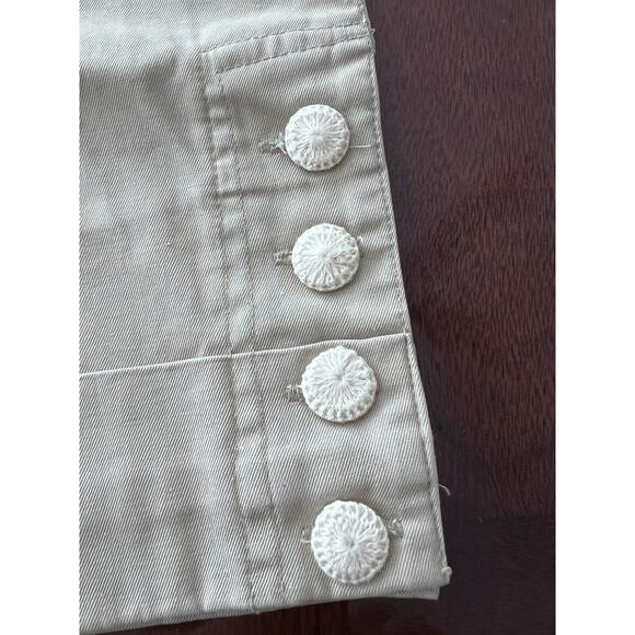 American Retro Beige Size 4A Girls Shorts with Beautiful Detai - Picture 4 of 8